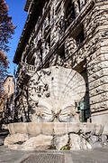 Fontana delle Api