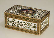 Snuffbox