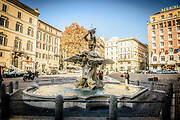 Fontana del Tritone